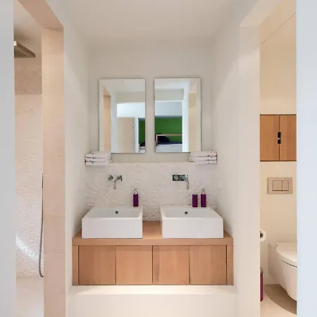 35 - Luxurious 6 Bedroom - Jacuzzi - Sauna - Perfect For Larger Groups Villa Vale do Lobo