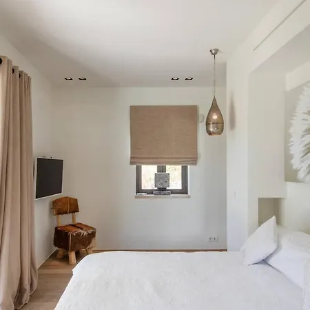 35 - Luxurious 6 Bedroom - Jacuzzi - Sauna - Perfect For Larger Groups Villa *